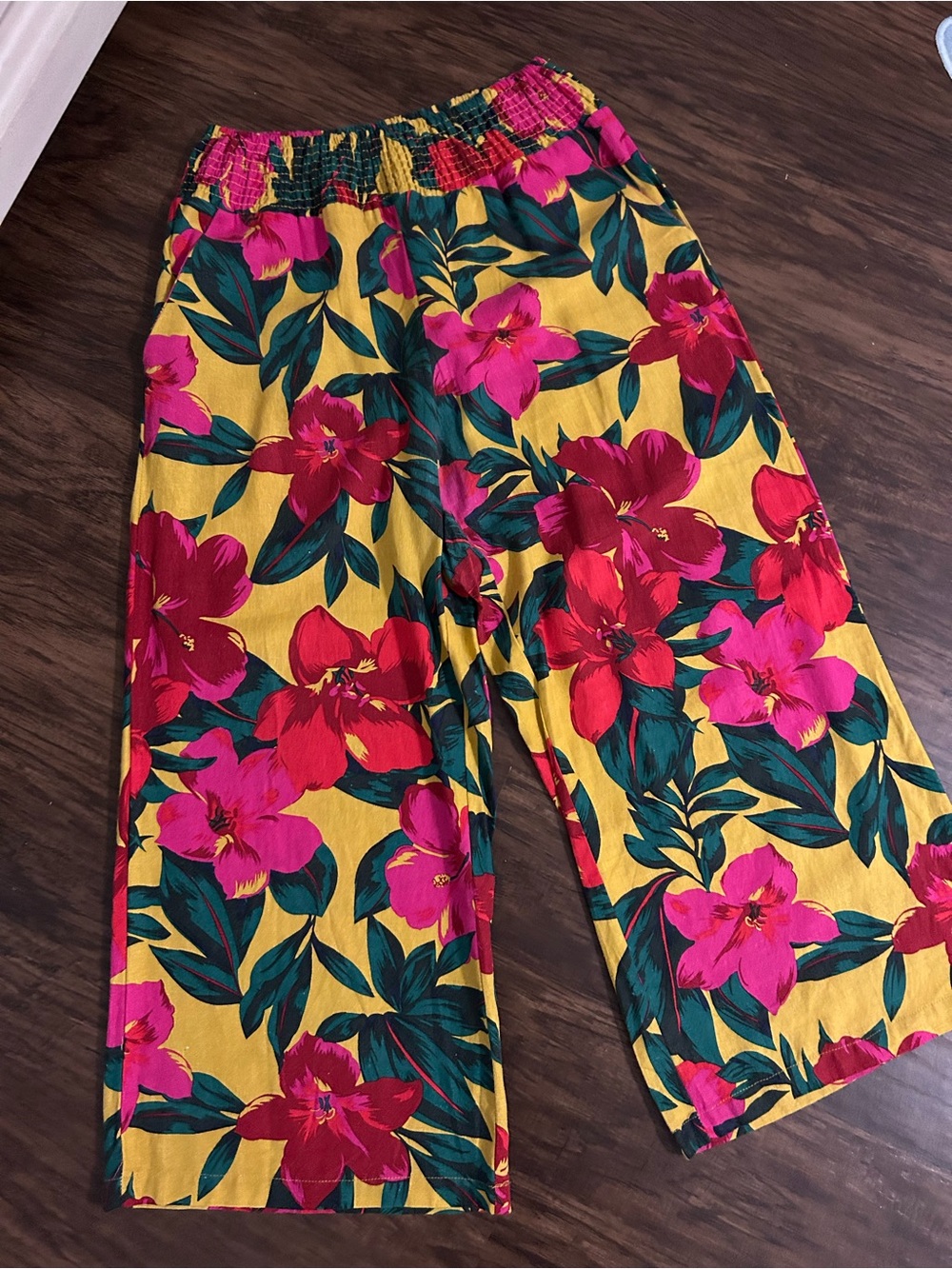 Tahari Floral Wide-Leg Elastic Waist Linen Pants